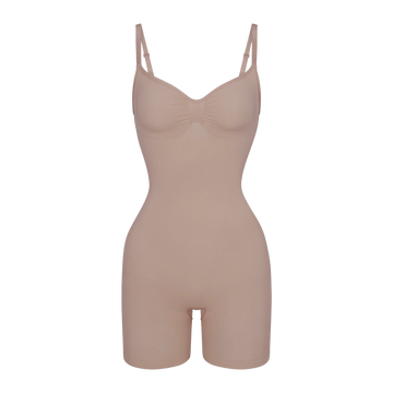 Sculpting Bodysuit Mid Thigh Sandstone